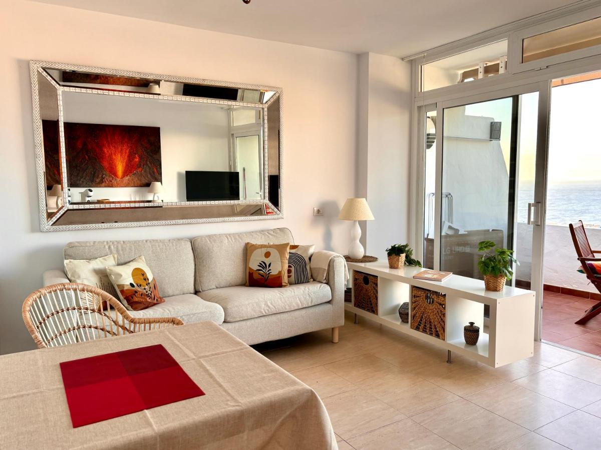 Apartment Chao Volcano Sea View, Pool, Ac Puerto del Carmen  Eksteriør billede